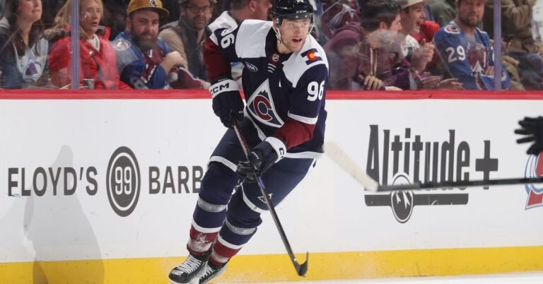 Mikko Rantanen traded to Hurricanes in NHL blockbuster